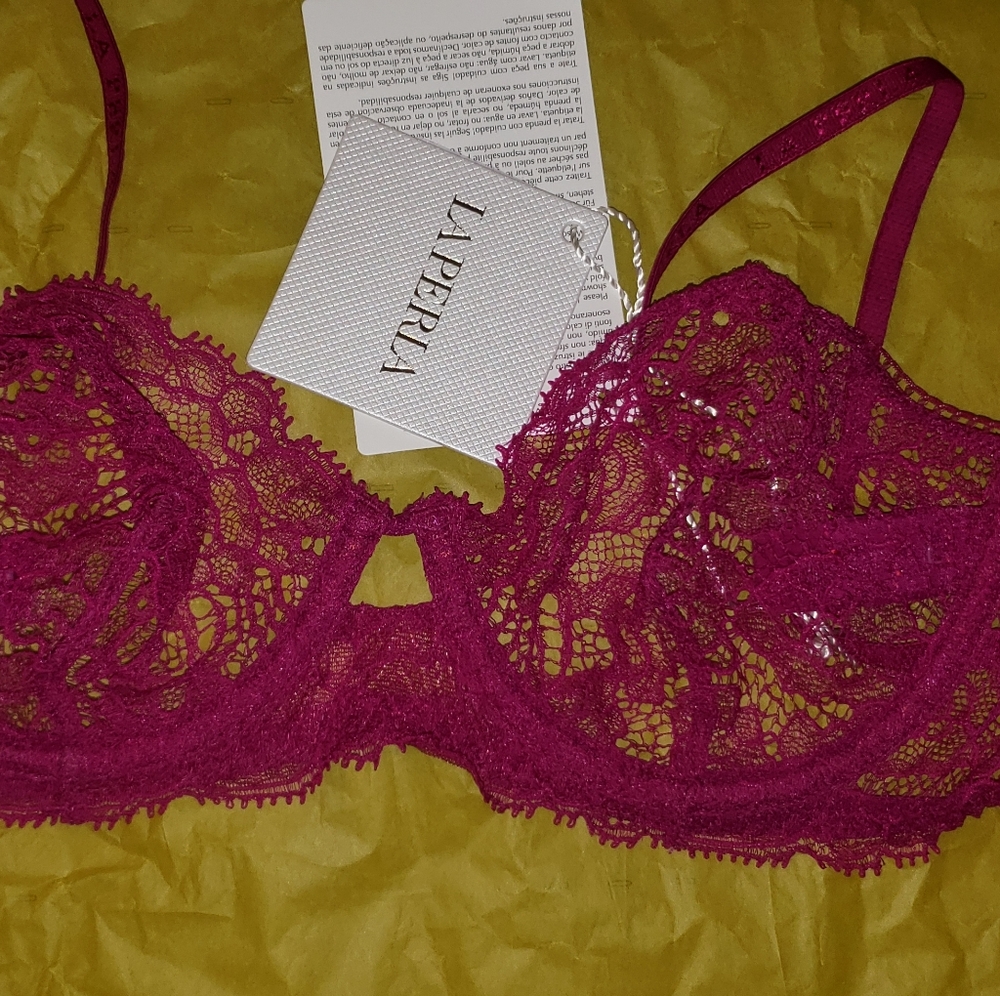 La Perla Bra 32C NWT!